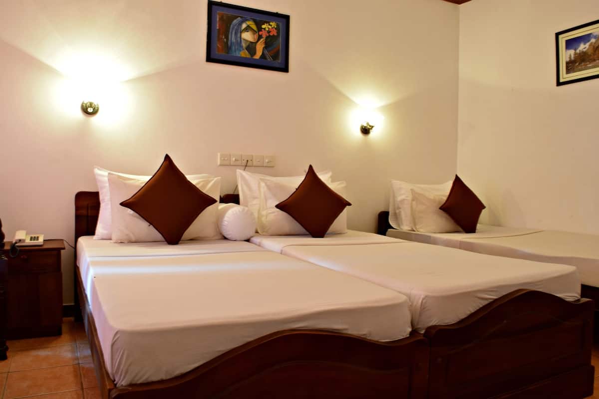 Triple rooms
